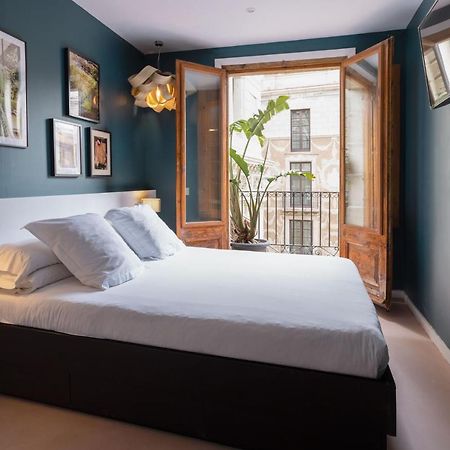 Hostal Sol Y K Барселона Экстерьер фото