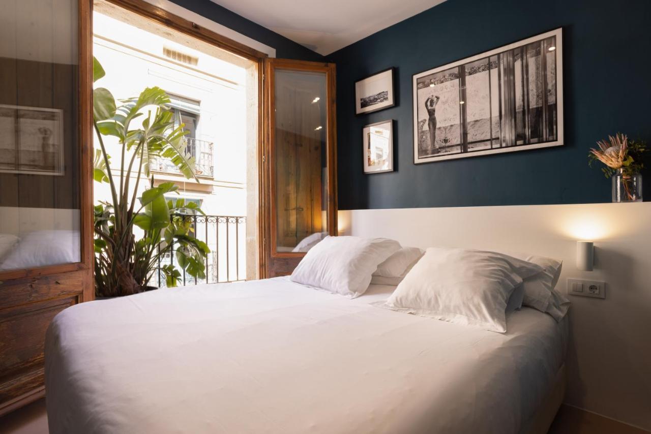 Hostal Sol Y K Барселона Экстерьер фото