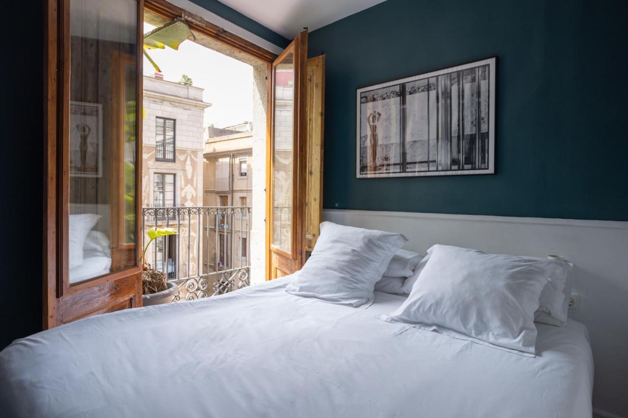 Hostal Sol Y K Барселона Экстерьер фото